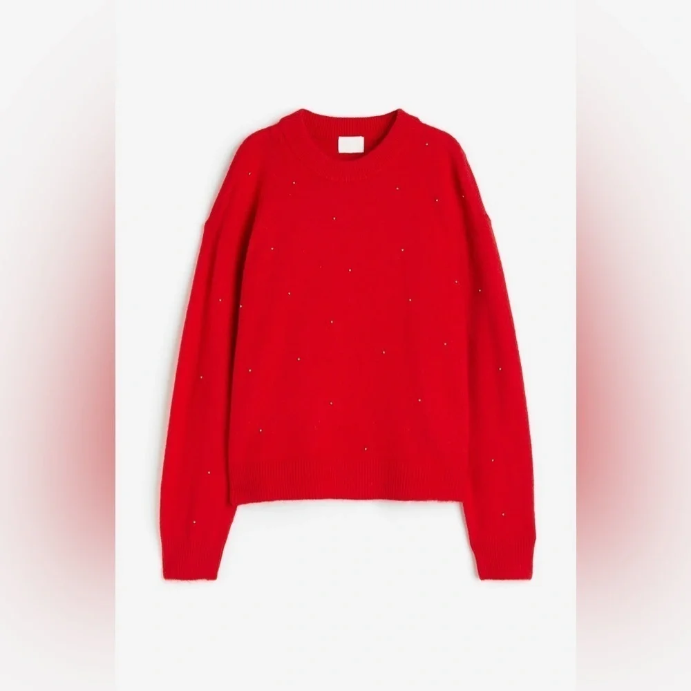 H&M | Pearl Embellished Sweater